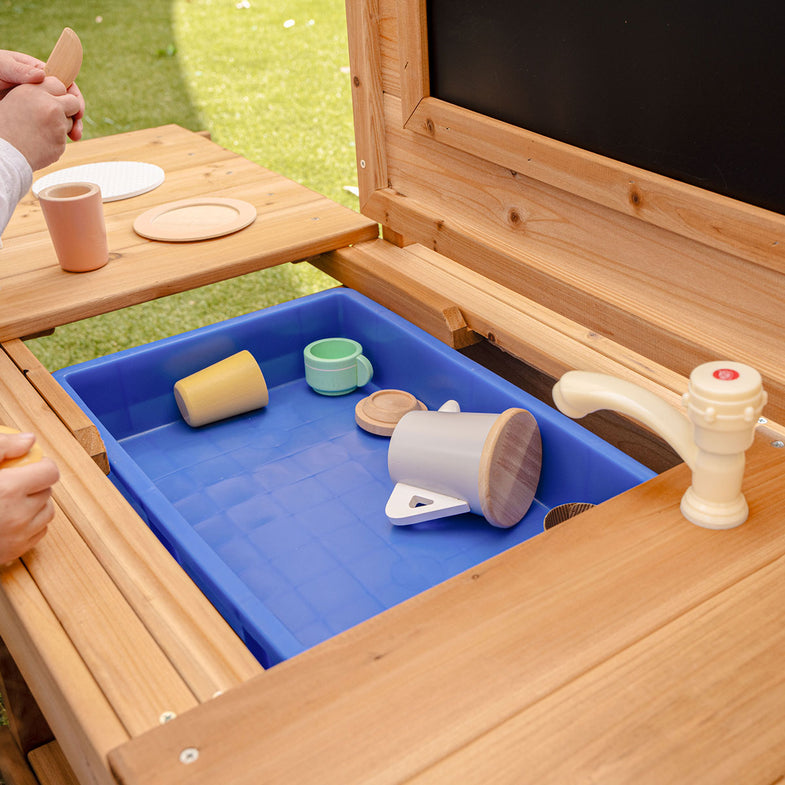 Eden Outdoor Play Kitchen